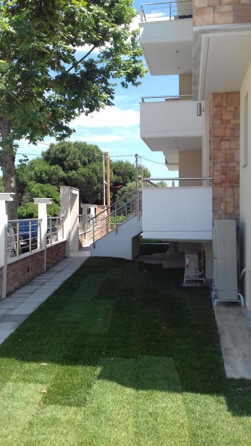 Nikiti Comfort Exterior foto