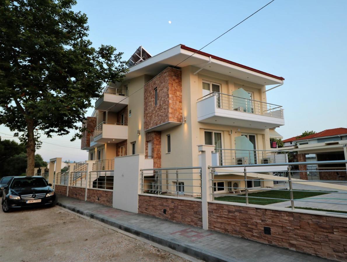 Nikiti Comfort Exterior foto