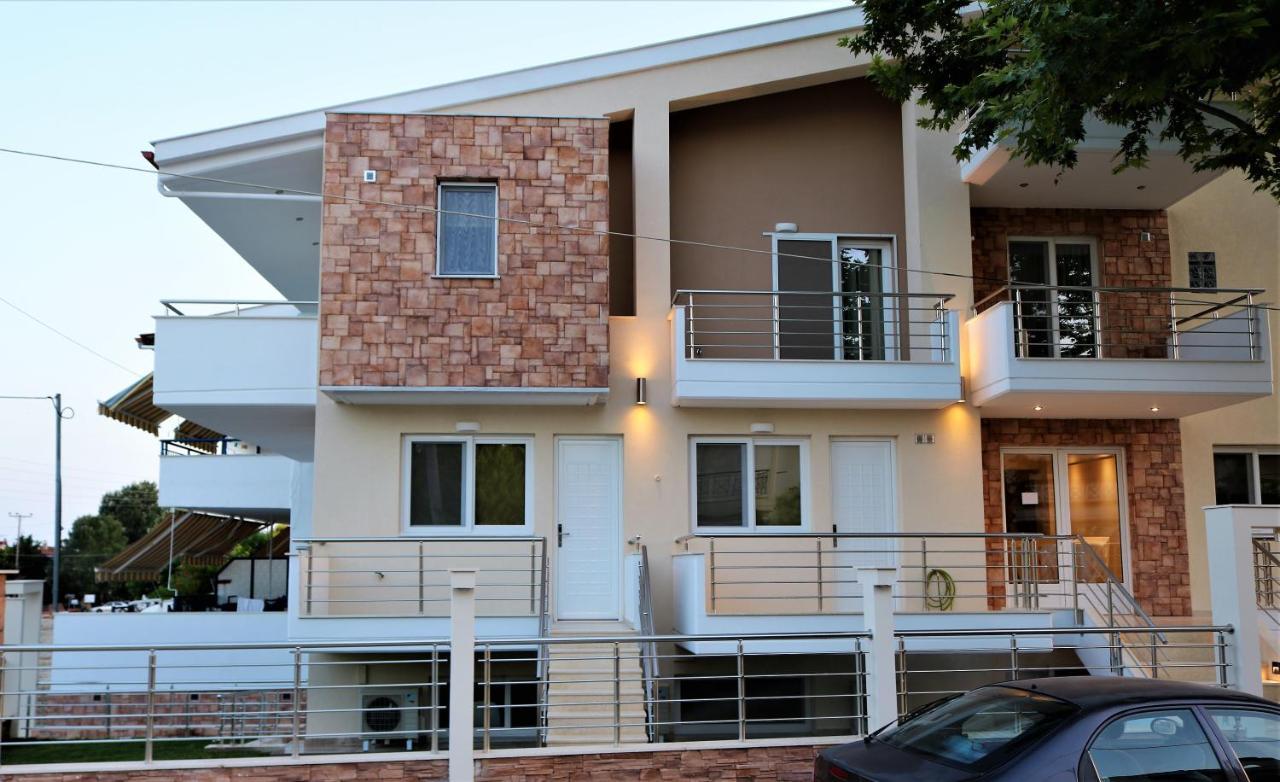 Nikiti Comfort Exterior foto